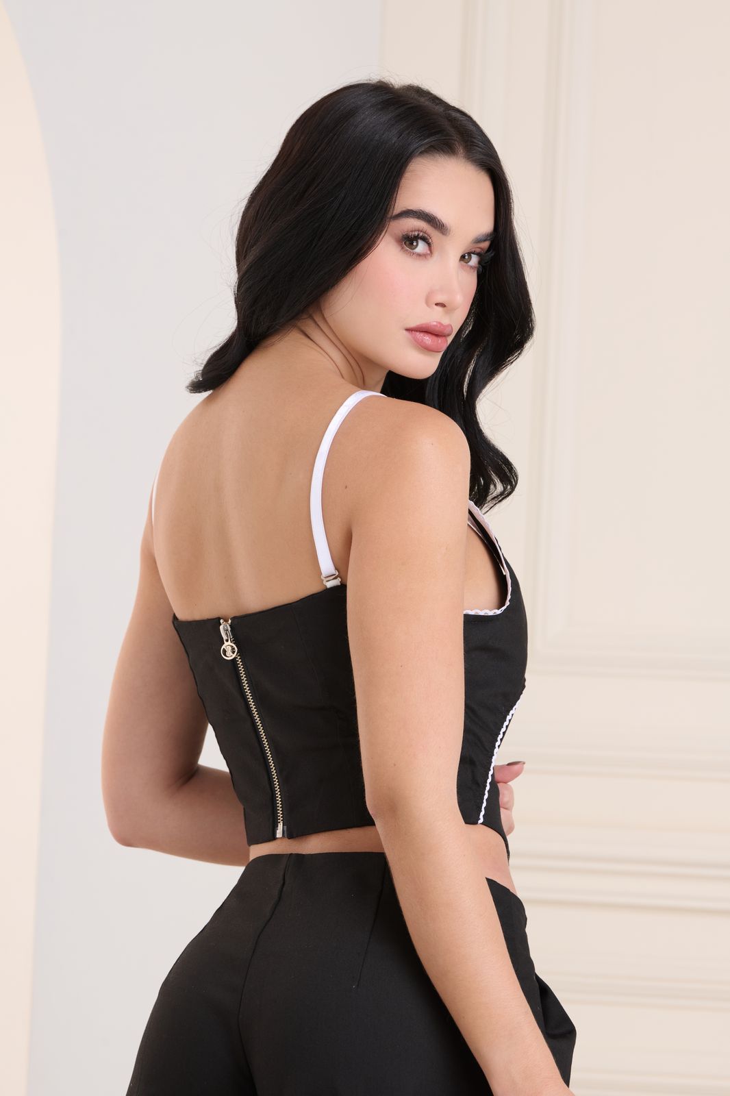 SET ELARA