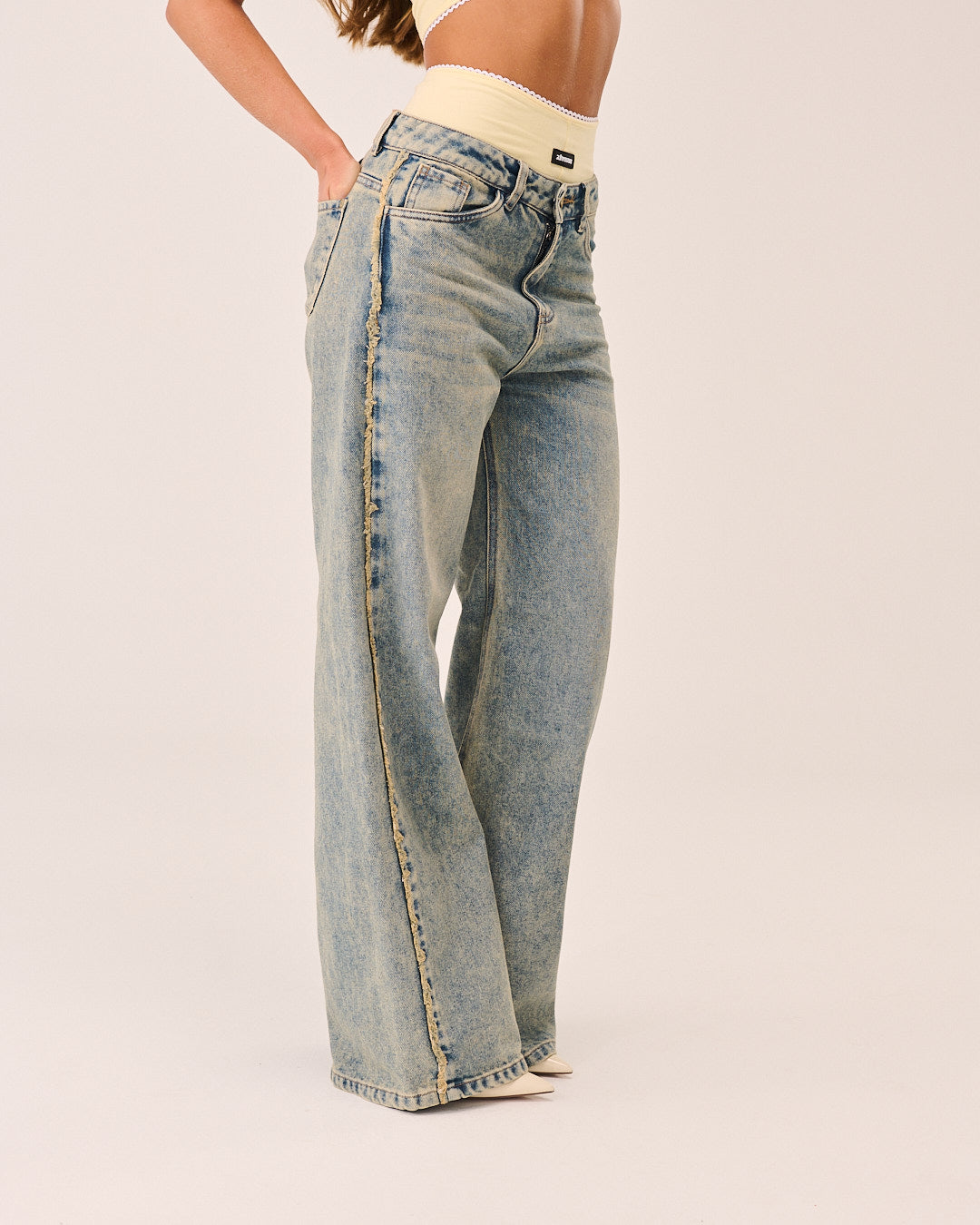 JEAN MOTION